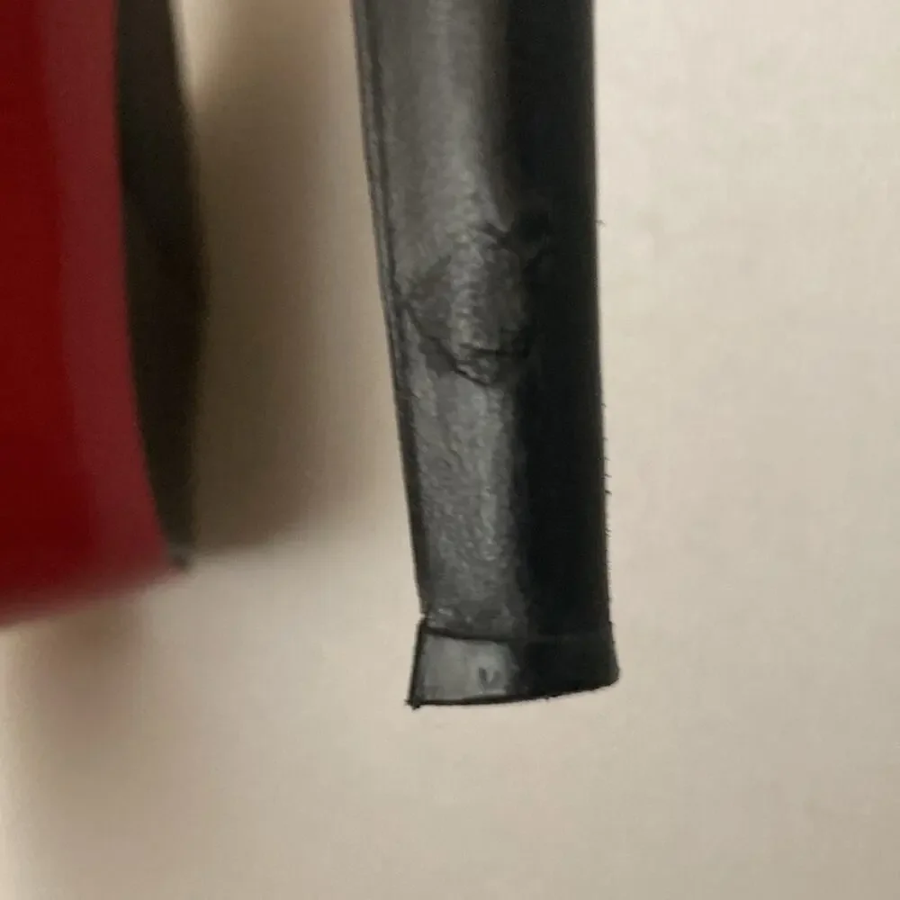 Christian Louboutin preloved elevate